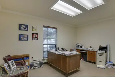 580 N Hampton Road, DeSoto, TX 75115 - Photo 13