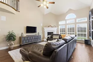 2939 Arenoso, Grand Prairie, TX 75054 - Photo 9