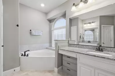 2939 Arenoso, Grand Prairie, TX 75054 - Photo 23