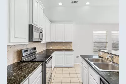 5113 Sweetgum Court, McKinney, TX 75071 - Photo 11