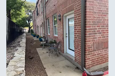 207 E Mulberry Street, Denton, TX 76201 - Photo 23