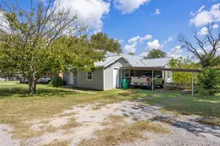 625 S Lillian St, Stephenville, TX 76401 - Photo 5