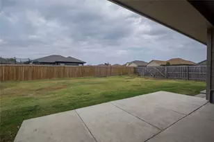 106 Spring Crest St, Mabank, TX 75147 - Photo 21