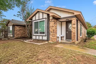 5306 Wild W Dr, Arlington, TX 76017 - Photo 5
