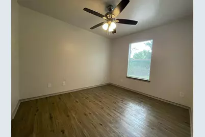 4102 Opal Avenue, Dallas, TX 75216 - Photo 11