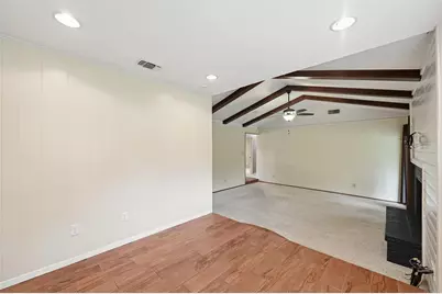 2105 Rockmoor Drive, Edgecliff Village, TX 76134 - Photo 17