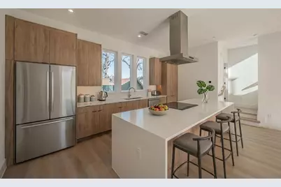 2523 Hondo Avenue #102, Dallas, TX 75219 - Photo 9