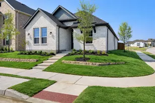 204 Golden Run Dr, Fate, TX 75189 - Photo 3