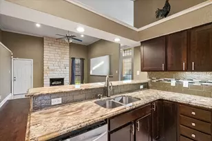 602 Aviary Dr, DeSoto, TX 75115 - Photo 7