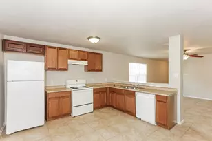 706 Lloyd St, Wilmer, TX 75172 - Photo 5