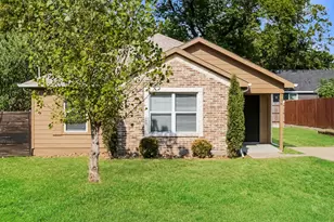 706 Lloyd St, Wilmer, TX 75172 - Photo 1