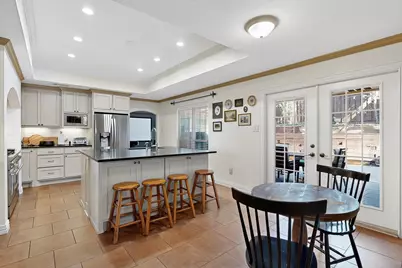 2806 Sausalito Drive, Carrollton, TX 75007 - Photo 9