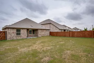3915 Silver City Ave, Aubrey, TX 76227 - Photo 19