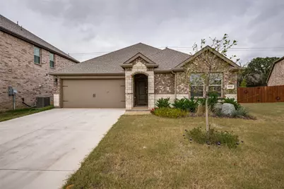 3915 Silver City Avenue, Aubrey, TX 76227 - Photo 1