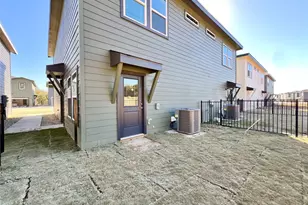 3501 E Renfro St, Burleson, TX 76028 - Photo 5