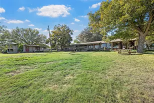925 Church Rd, McGregor, TX 76657 - Photo 33