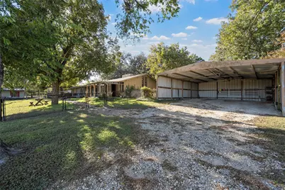 925 Church Road, McGregor, TX 76657 - Photo 35