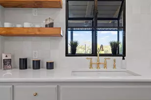 925 Church Rd, McGregor, TX 76657 - Photo 15