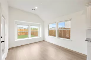 304 Keystone Dr, Commerce, TX 75428 - Photo 25