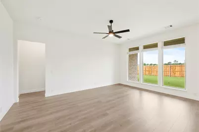 304 Keystone Drive, Commerce, TX 75428 - Photo 13