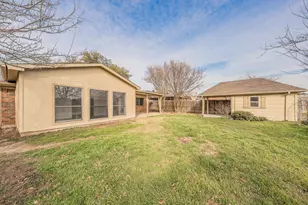 5232 Dunson Dr, Haltom City, TX 76148 - Photo 37