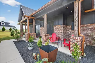 6810 Hunnington Dr, Sanger, TX 76266 - Photo 3