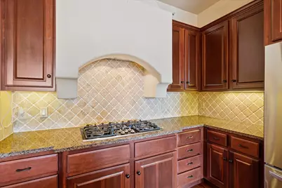 610 Via Ravello #410, Irving, TX 75039 - Photo 11