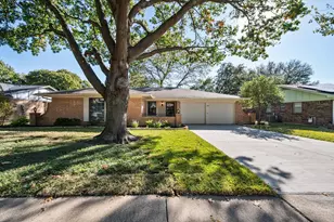 2008 Chalice Rd, Arlington, TX 76014 - Photo 27