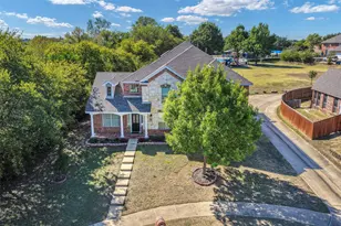 1700 Little River Ct, DeSoto, TX 75115 - Photo 3