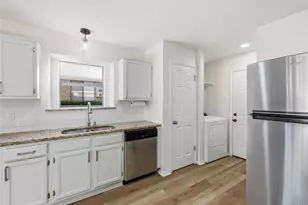 8205 Pacific Pearl Dr, Rowlett, TX 75089 - Photo 13