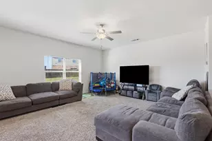 313 Drew Ct, Ferris, TX 75125 - Photo 5