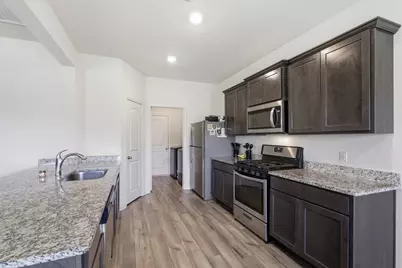 313 Drew Court, Ferris, TX 75125 - Photo 7