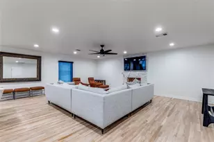 3307 Pine Tree Cir, Farmers Branch, TX 75234 - Photo 11