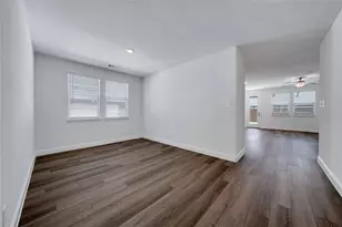 2456 Flatiron Dr, Corinth, TX 76210 - Photo 5