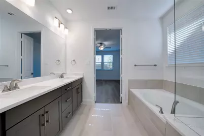 2456 Flatiron Drive, Corinth, TX 76210 - Photo 23