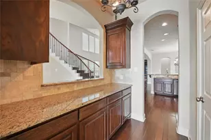 3060 England Pkwy, Grand Prairie, TX 75054 - Photo 9