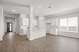 9252 Kansas Pacific Dr, Fort Worth, TX 76036 - Photo 7