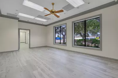 1011 Hampshire Lane, Richardson, TX 75080 - Photo 3