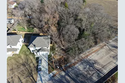 1627 E Woodin Boulevard, Dallas, TX 75203 - Photo 13