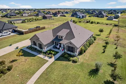 13609 Prairie Vista Lane, Ponder, TX 76259 - Photo 5