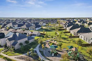 1877 Lakemont Dr, Van Alstyne, TX 75495 - Photo 31