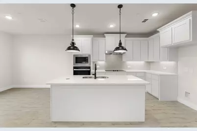 655 Sandiford Court, Mansfield, TX 76063 - Photo 3