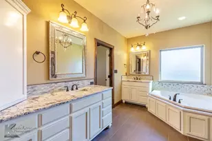 202 Periwinkle Trl, Abilene, TX 79602 - Photo 23