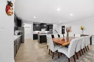 813 Comal Dr, Mansfield, TX 76063 - Photo 3