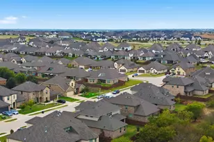 813 Comal Dr, Mansfield, TX 76063 - Photo 37