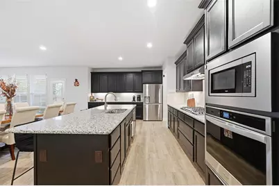 813 Comal Drive, Mansfield, TX 76063 - Photo 13