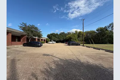 6444 Broadway Boulevard, Garland, TX 75043 - Photo 17