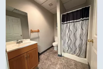 6444 Broadway Boulevard, Garland, TX 75043 - Photo 15