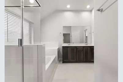 2609 Streamside Drive, Burleson, TX 76028 - Photo 17