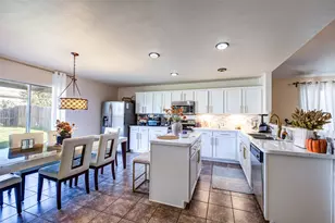 8817 King Ranch Dr, Cross Roads, TX 76227 - Photo 9